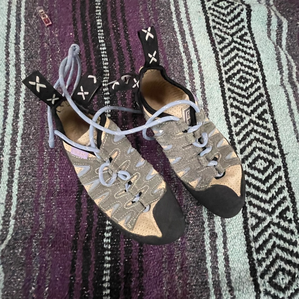Rock Climbing shoes Lace Up Five Ten Stealth US 5.5